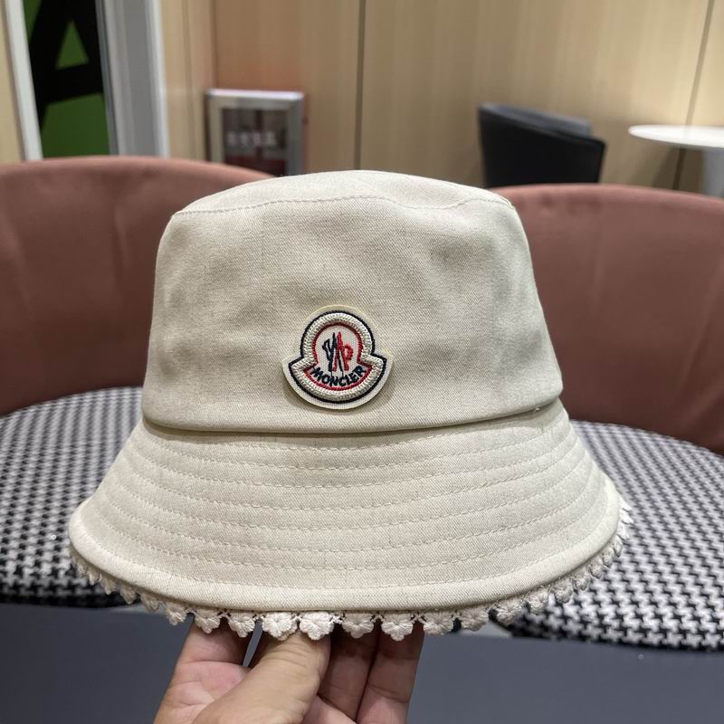 Moncler hat (254)