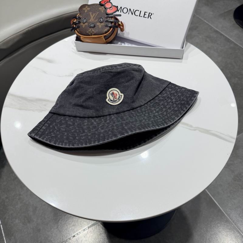 Moncler hat (335)