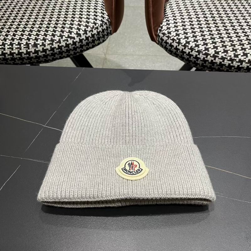 Moncler hat (339)