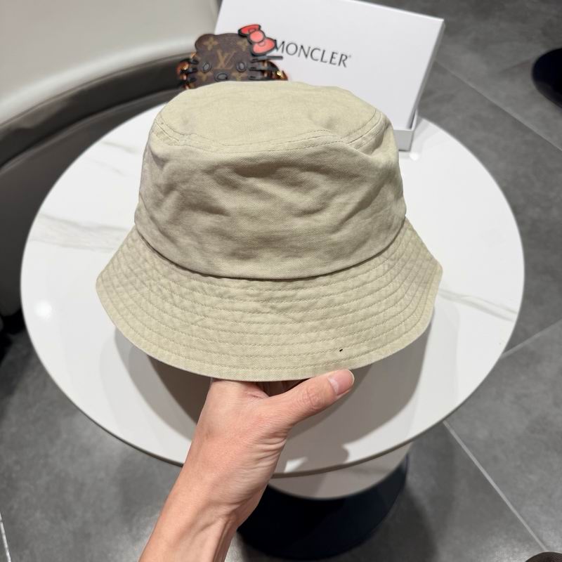 Moncler hat (342)
