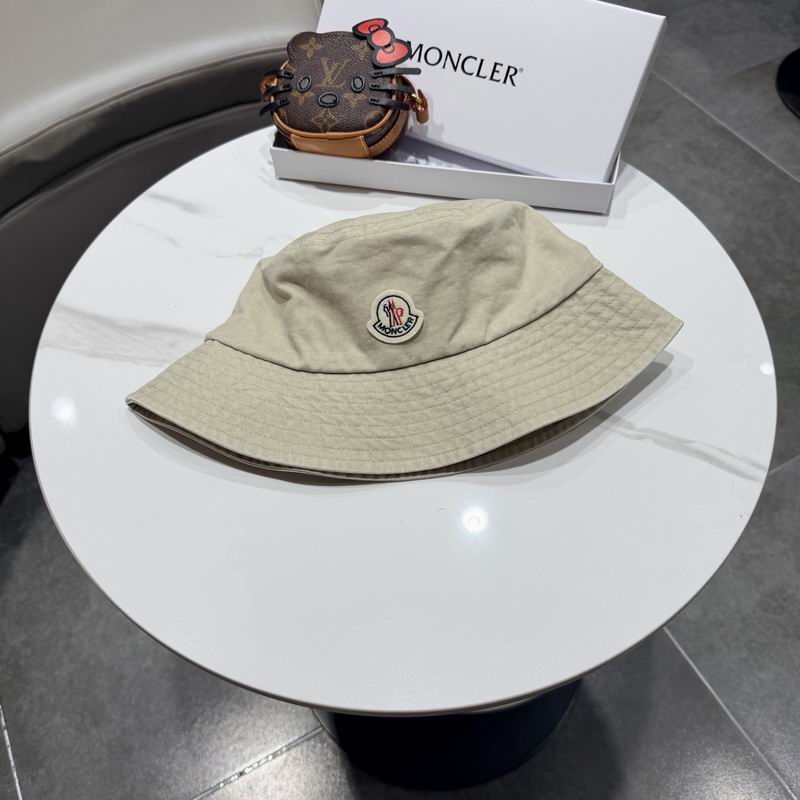 Moncler hat (345)