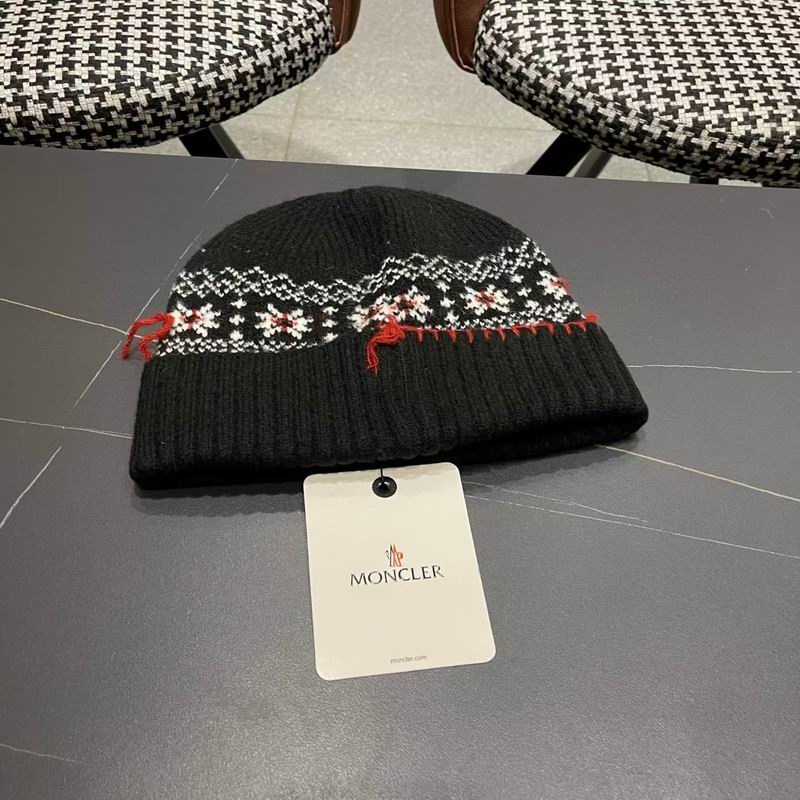 Moncler hat (457)