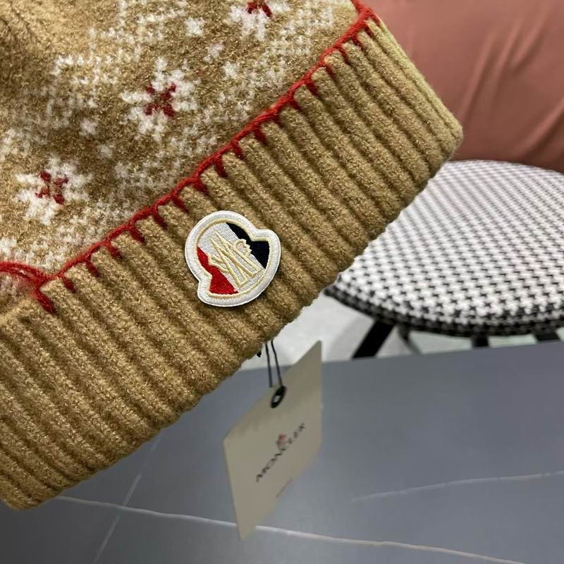 Moncler hat (465)