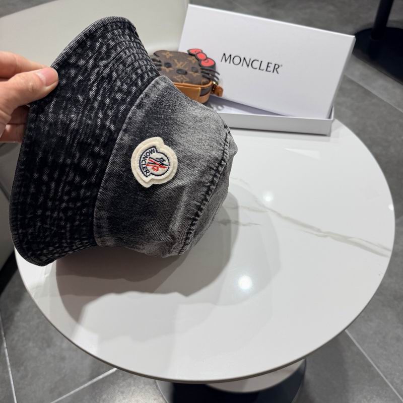 Moncler hat (491)