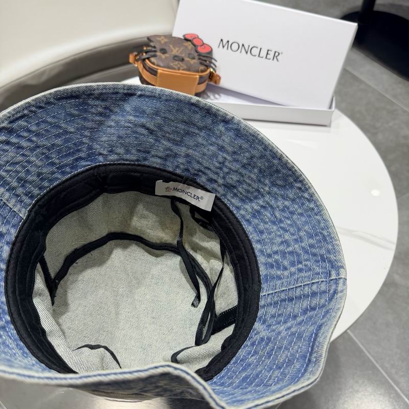 Moncler hat (498)