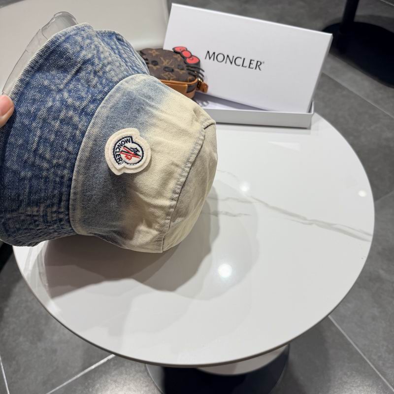 Moncler hat (500)