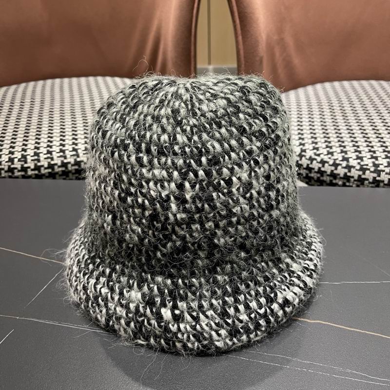 Moncler hat (612)