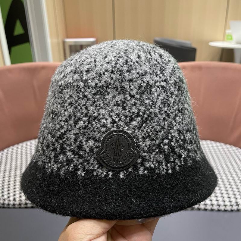 Moncler hat (688)