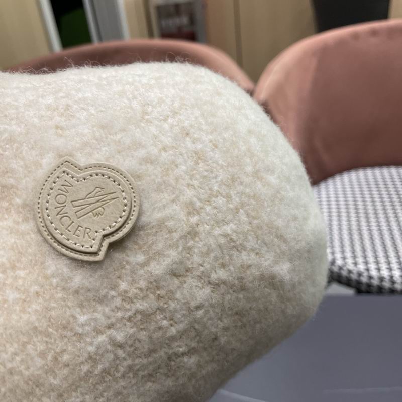 Moncler hat (697)