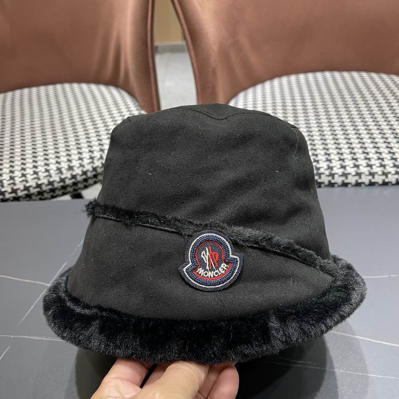 Moncler hat (731)