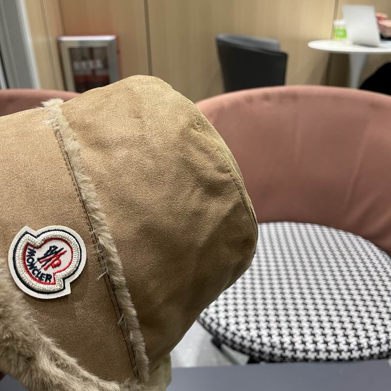 Moncler hat (741)