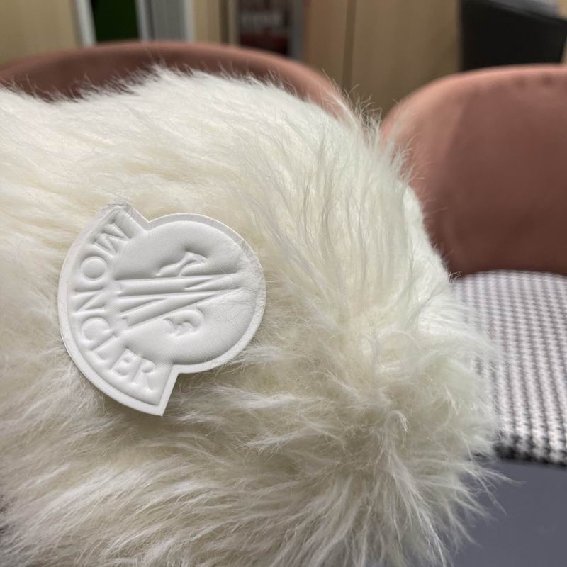 Moncler hat (830)