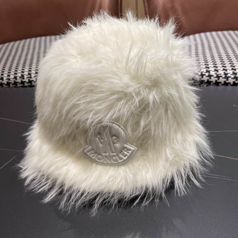 Moncler hat (837)