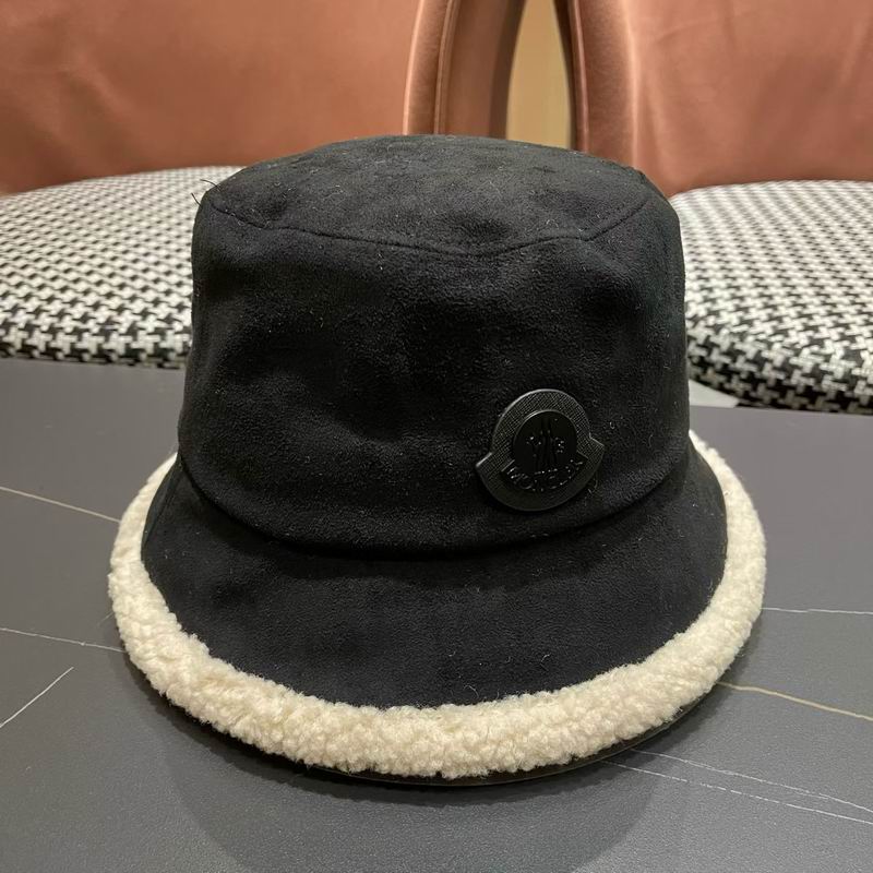Moncler hat (924)