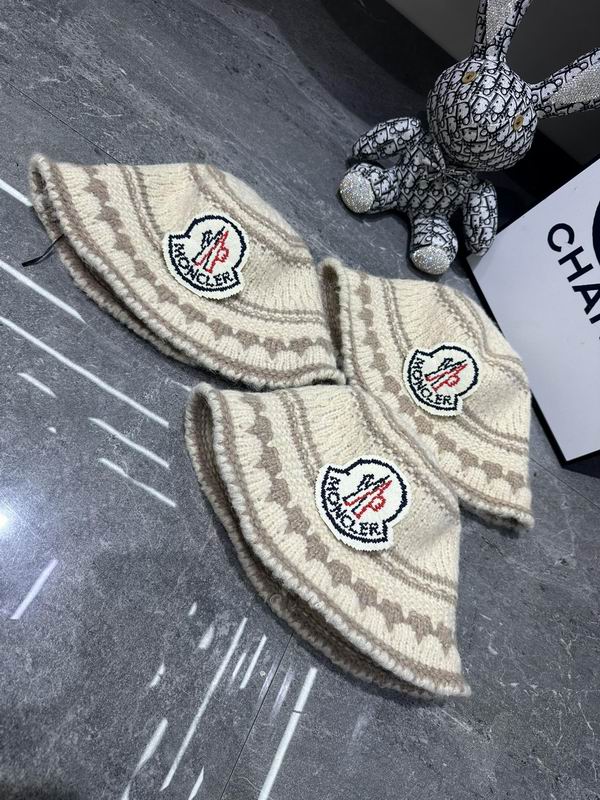 Moncler hat dx (257)