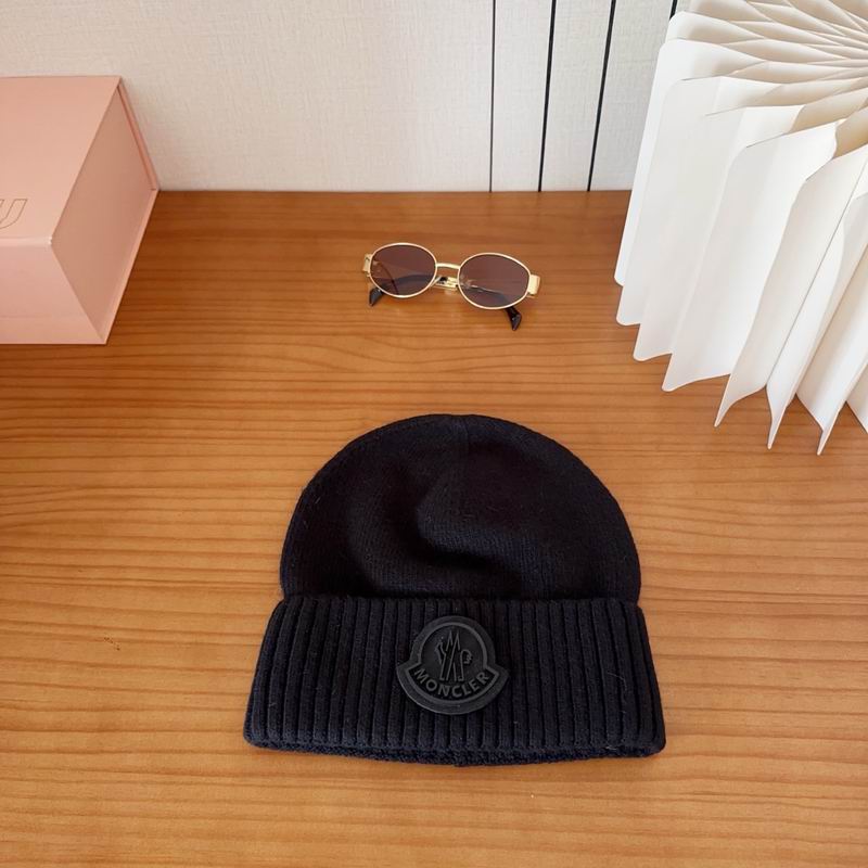 Moncler hat dx (738)