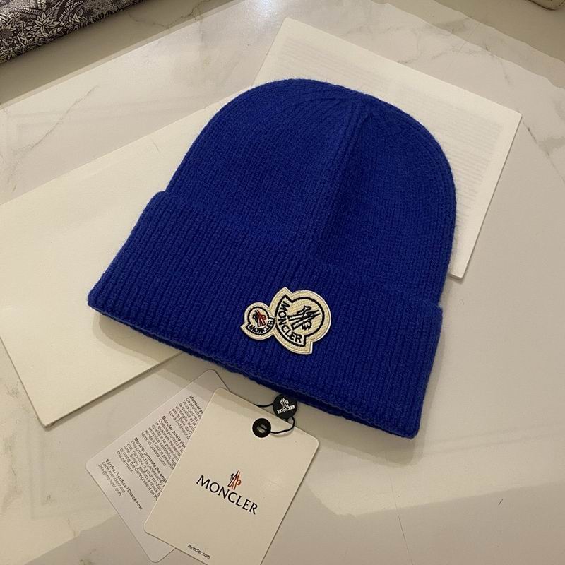 Moncler hat hm (20)