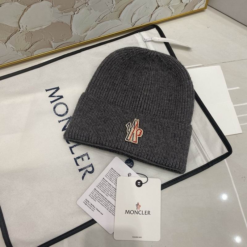Moncler hat hm (31)