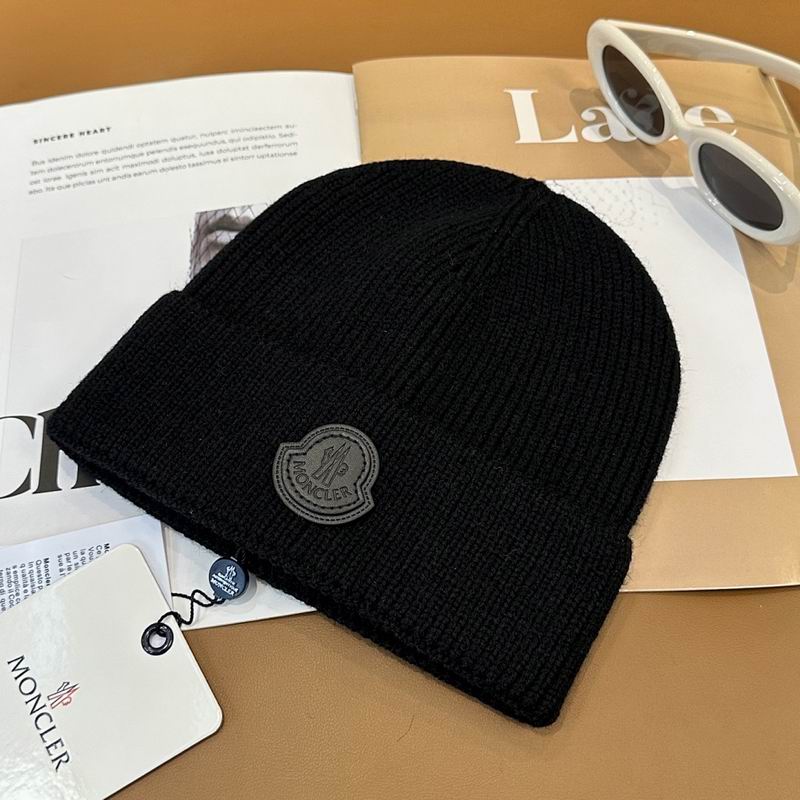 Moncler hat hm (38)