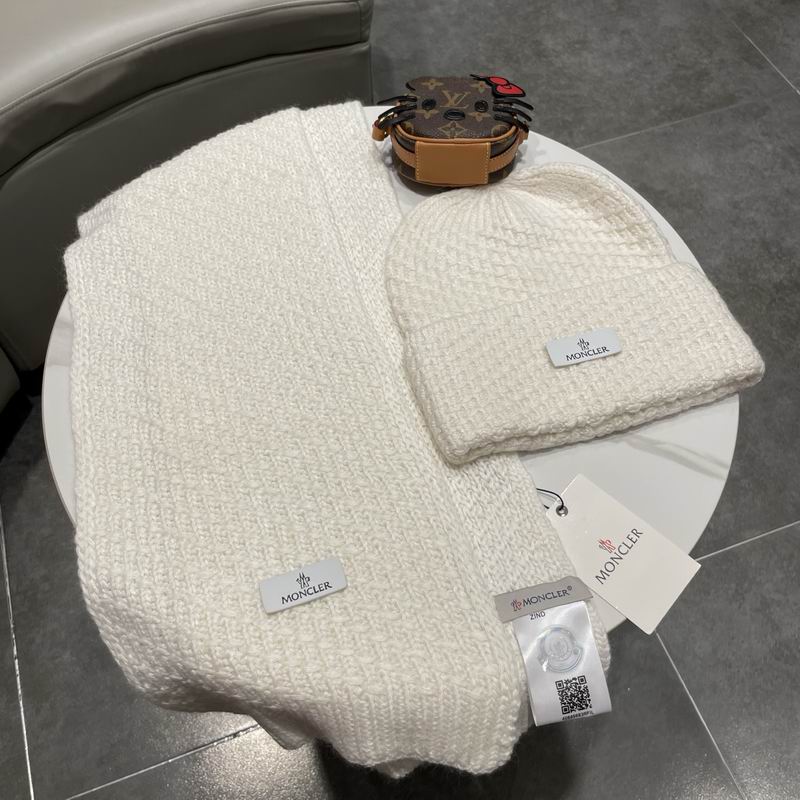 Moncler scarf hat (447)