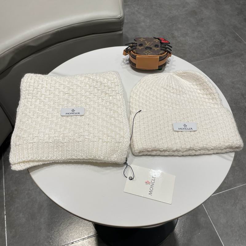 Moncler scarf hat (454)