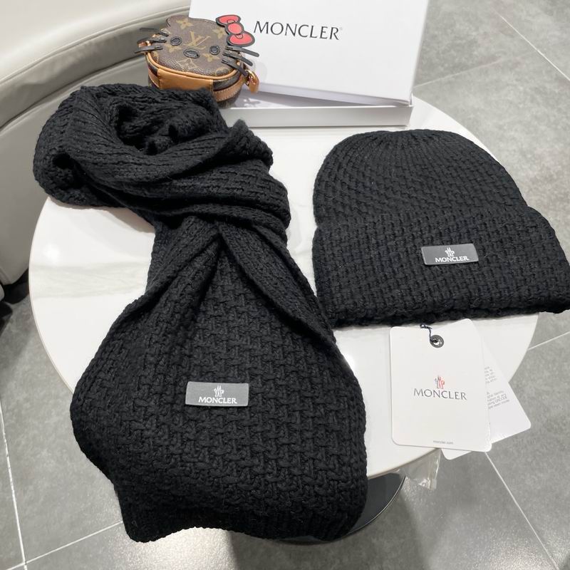 Moncler scarf hat (457)