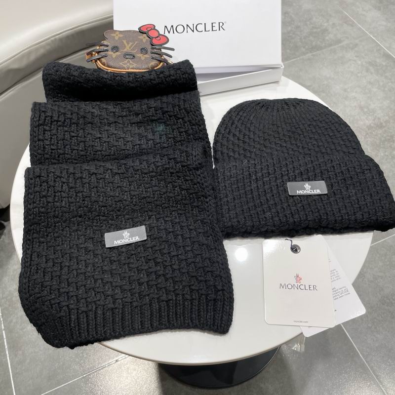 Moncler scarf hat (462)