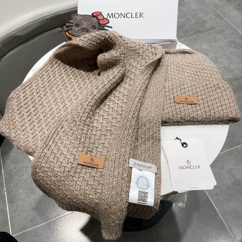 Moncler scarf hat (469)