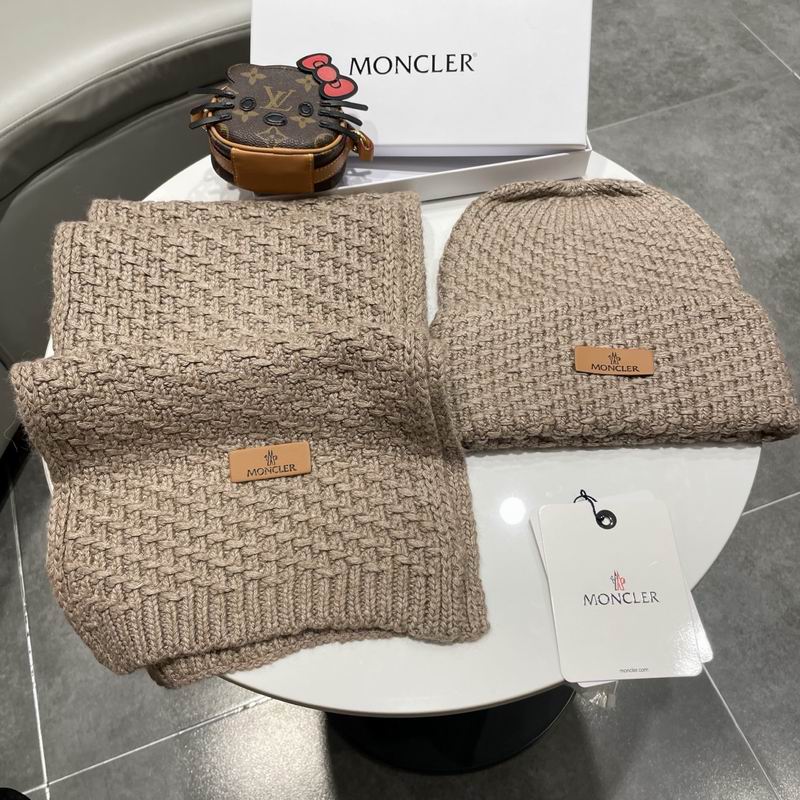 Moncler scarf hat (471)