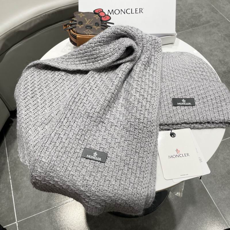 Moncler scarf hat (478)