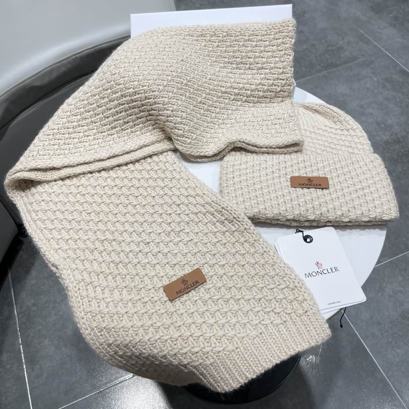 Moncler scarf hat (484)