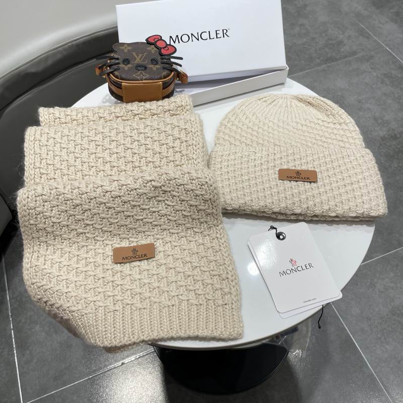 Moncler scarf hat (488)