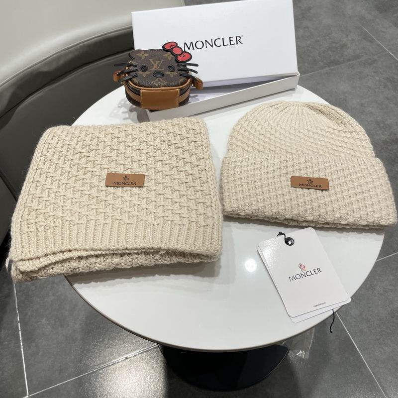 Moncler scarf hat (489)