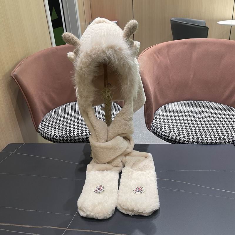 Moncler scarf hat (696)