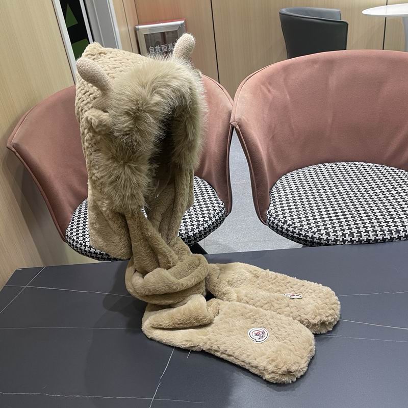 Moncler scarf hat (703)