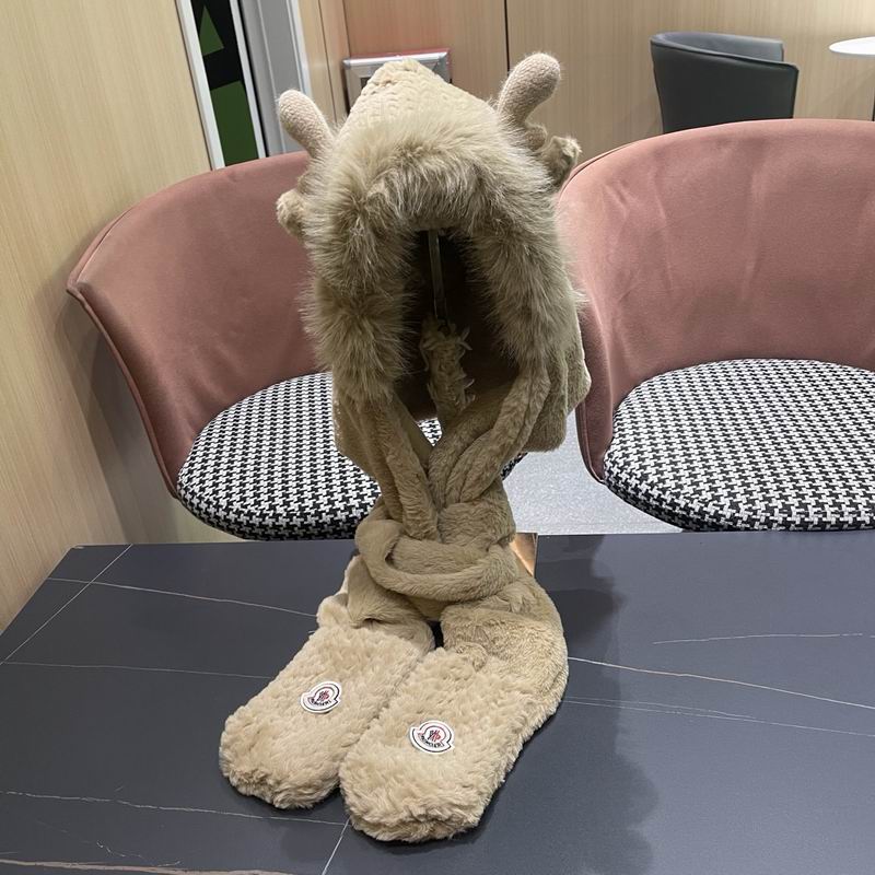 Moncler scarf hat (705)