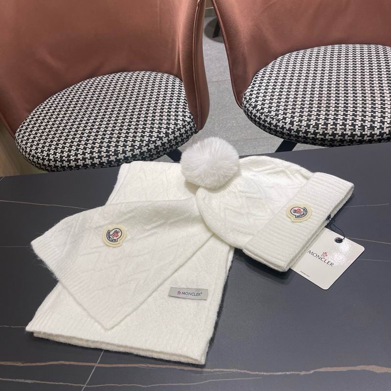 Moncler scarf hat (830)