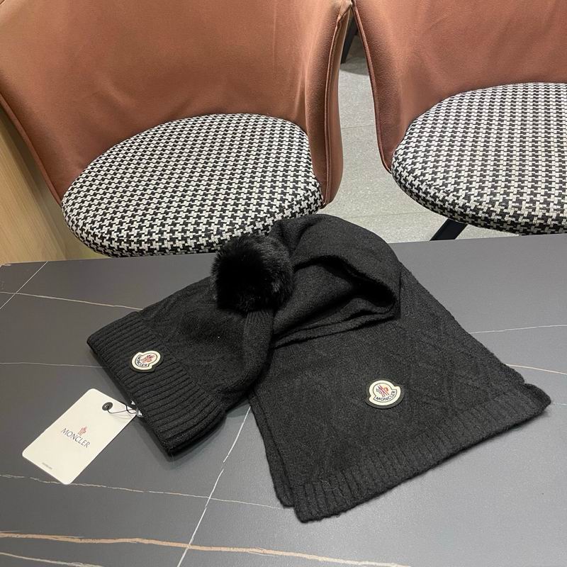 Moncler scarf hat (842)