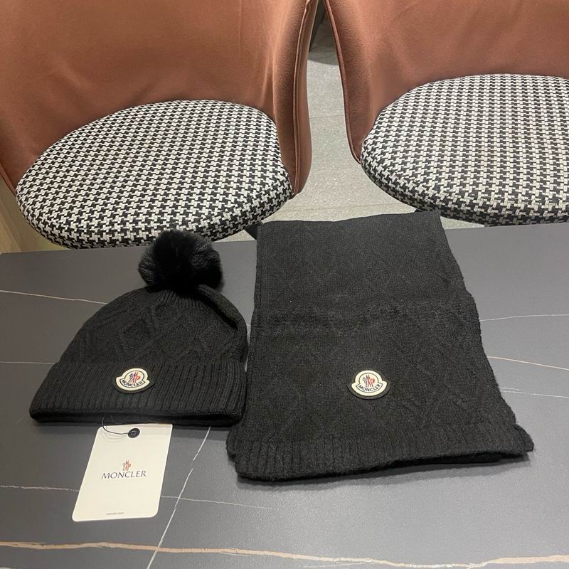 Moncler scarf hat (847)