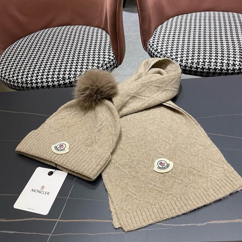 Moncler scarf hat (852)