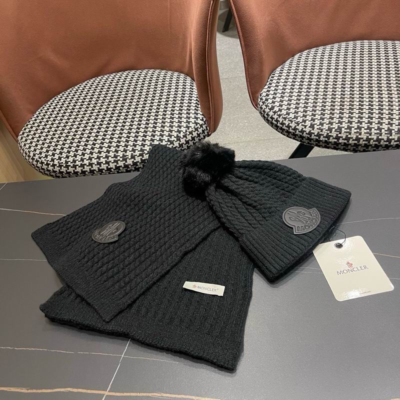 Moncler scarf hat (870)