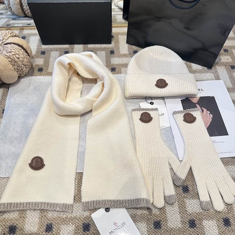 Moncler scarf hat gloves hm (10)