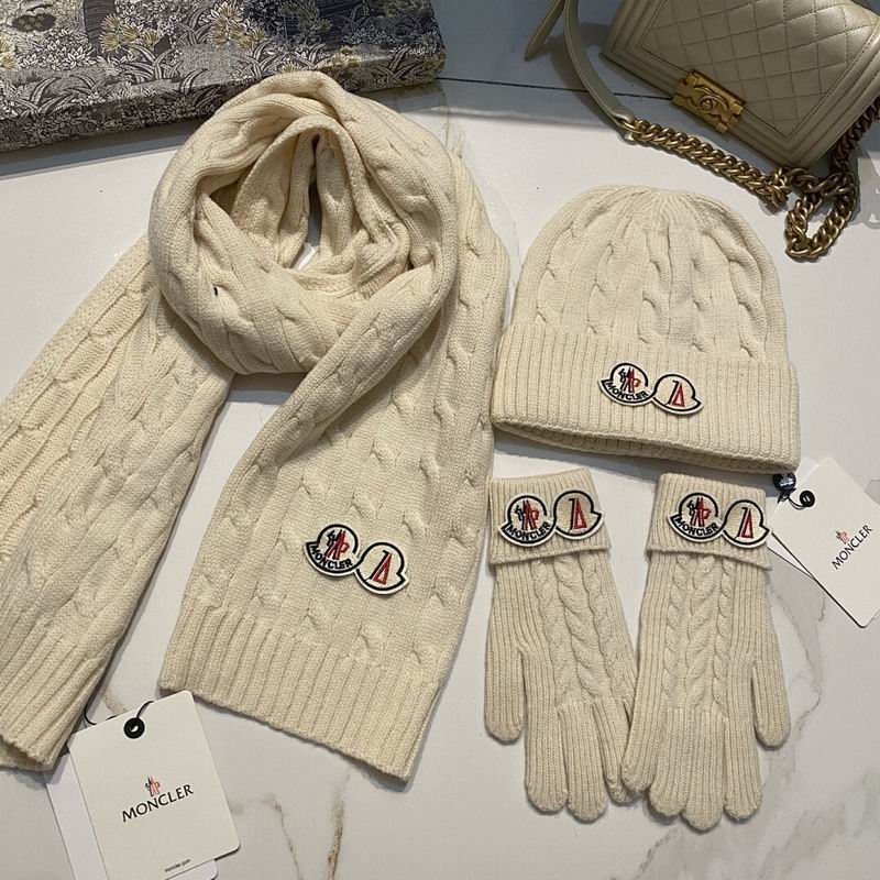 Moncler scarf hat gloves hm (25)