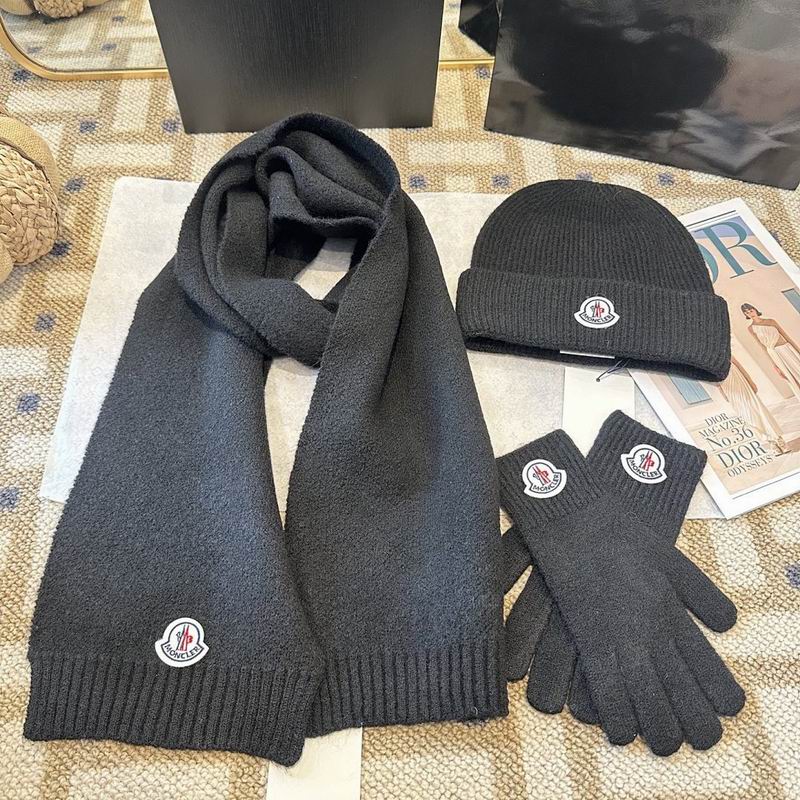 Moncler scarf hat gloves hm (4)