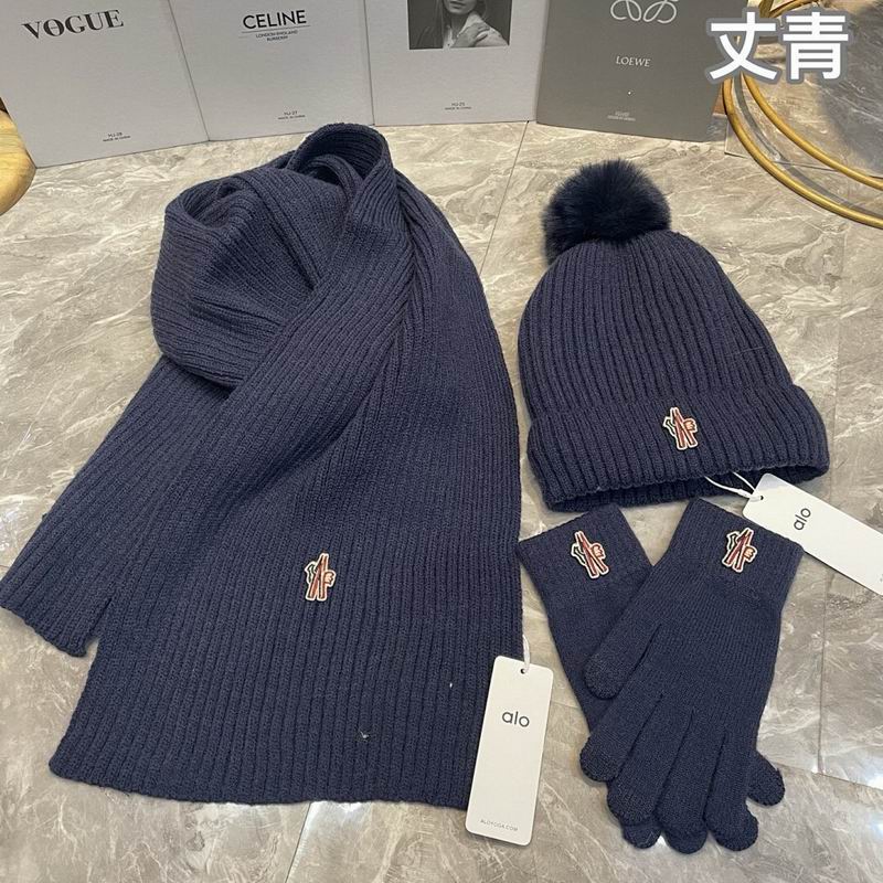Moncler scarf hat gloves hm (57)