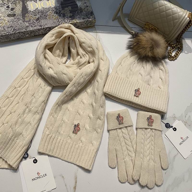 Moncler scarf hat gloves hm (77)