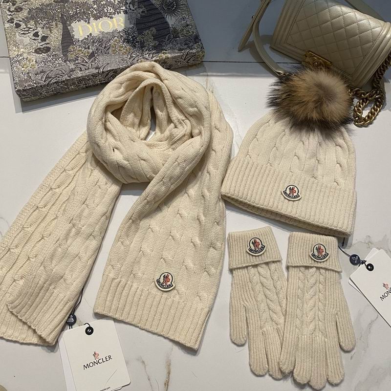 Moncler scarf hat gloves hm (81)