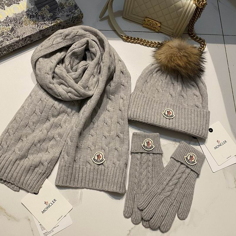 Moncler scarf hat gloves hm (84)