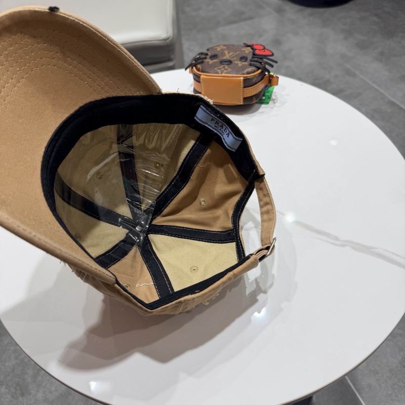 Prada Cap (4202)