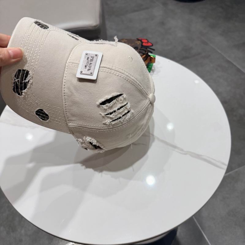 Prada Cap (4213)